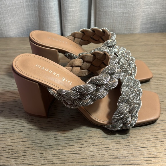 MADDEN GIRL Crystal DIXCY Braid Heel Sandals NIB - Picture 3 of 6